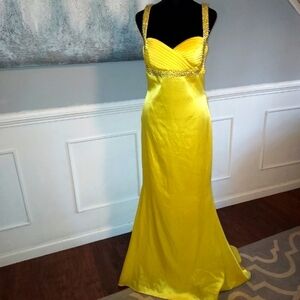 MORGAN 4 Ever Yellow jewel formal dress